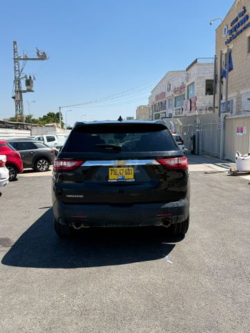 שברולט טראוורס