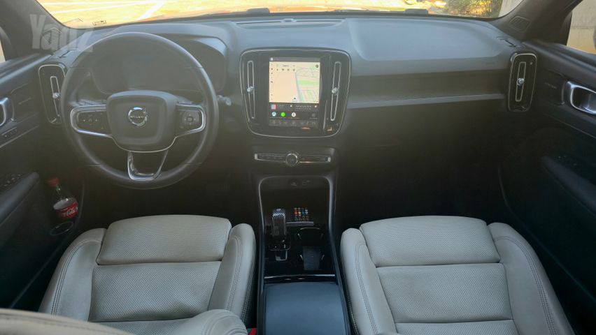 וולוו XC40