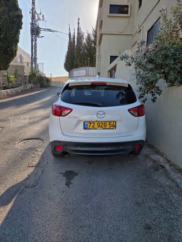 מודעת רכב מאזדה CX-5