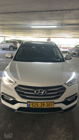 יונדאי סנטה פה