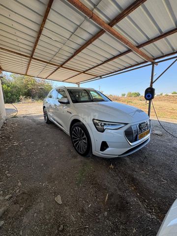 אאודי E-tron