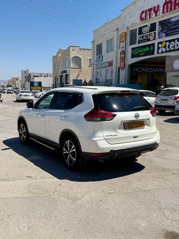 ניסאן אקס טרייל