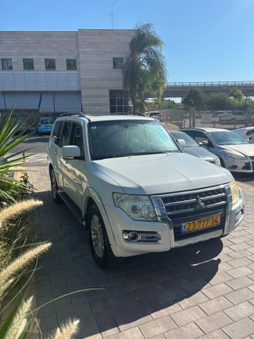 מיצובישי פג'רו