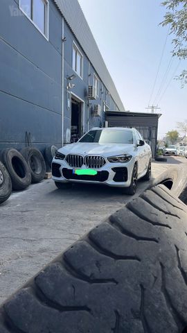 ב מ וו X6