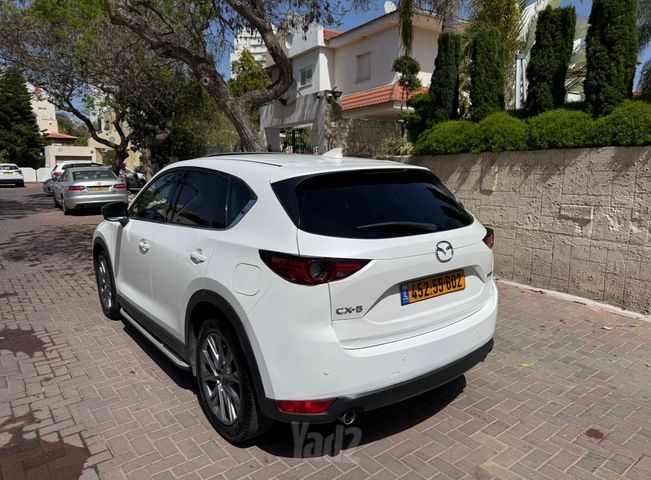 מודעת רכב מאזדה CX-5 2