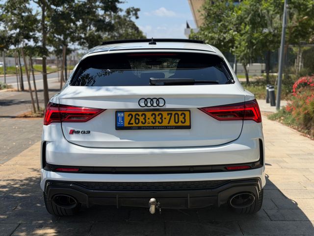 אאודי RS Q3
