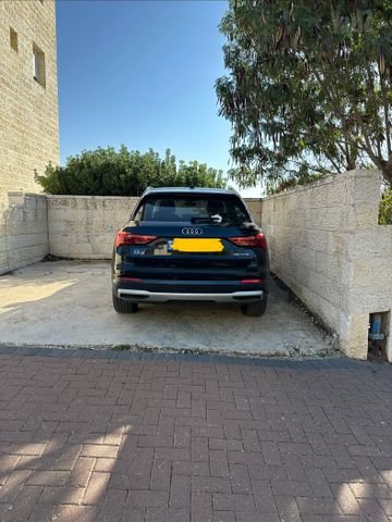 מודעת רכב אאודי Q3