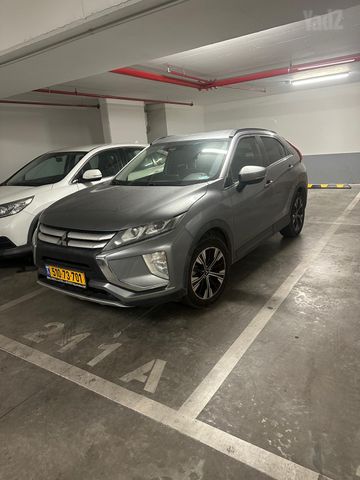 מודעת רכב מיצובישי אקליפס קרוס