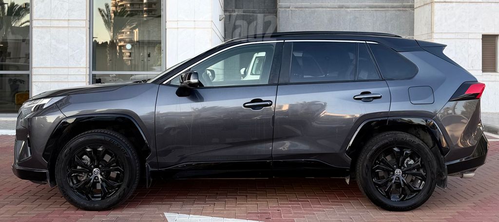 טויוטה RAV4