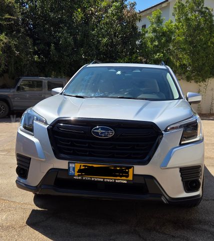 סובארו פורסטר