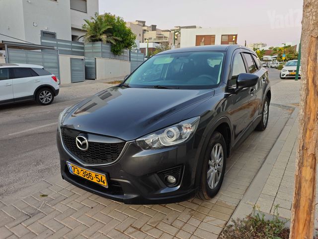 מודעת רכב מאזדה CX-5