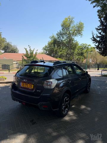 סובארו XV