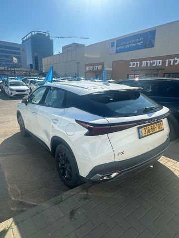 צ׳רי FX