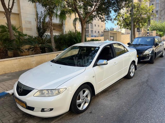 מודעת רכב מאזדה 6