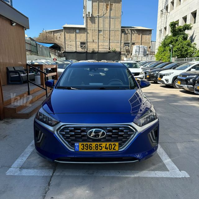 יונדאי איוניק