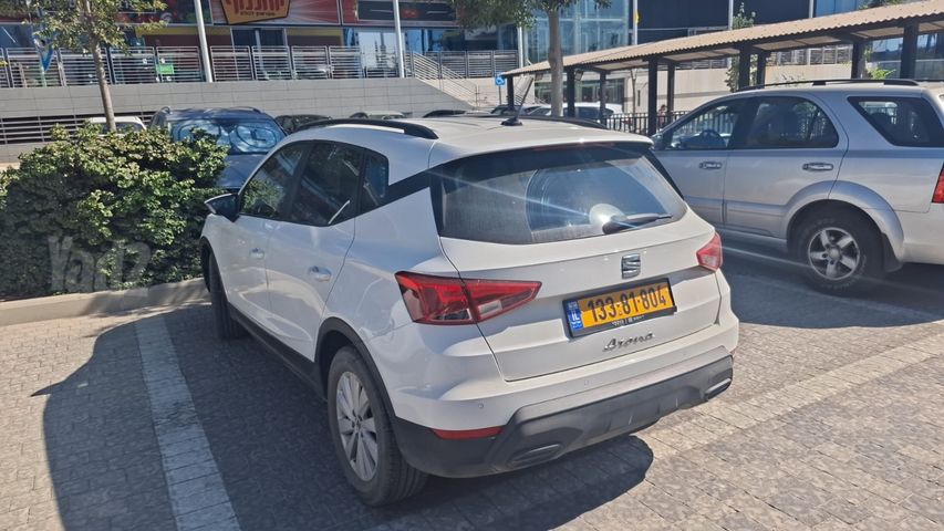 סיאט ארונה