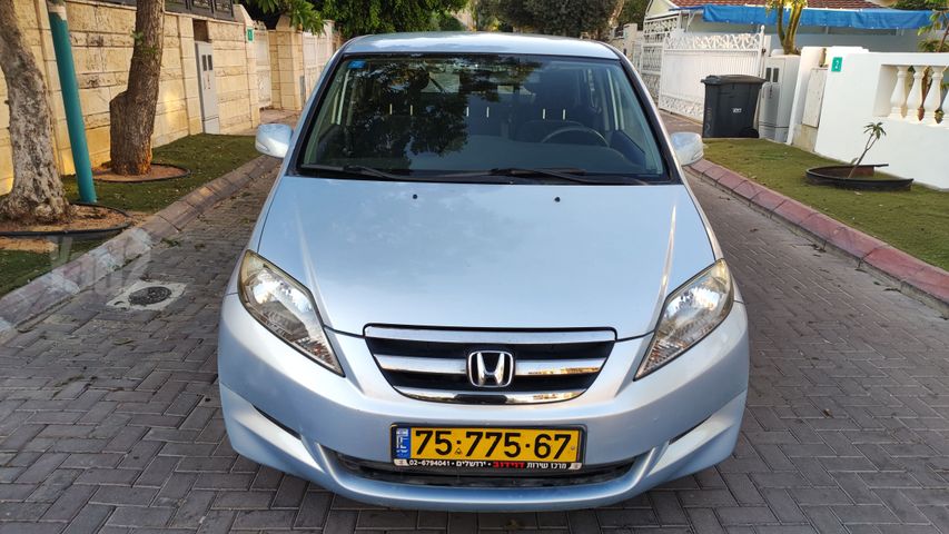 הונדה FR-V