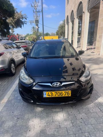 יונדאי אקסנט i25