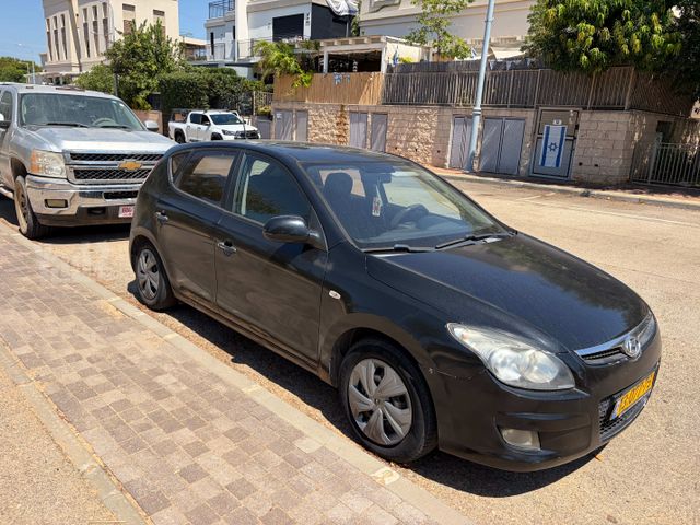 מודעת רכב יונדאי i30