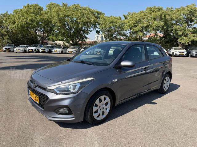 מודעת רכב יונדאי i20