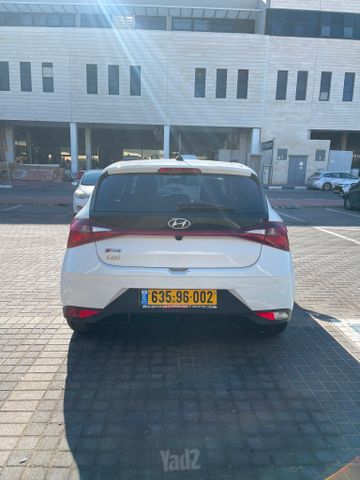 יונדאי i20