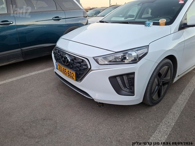 מודעת רכב יונדאי איוניק