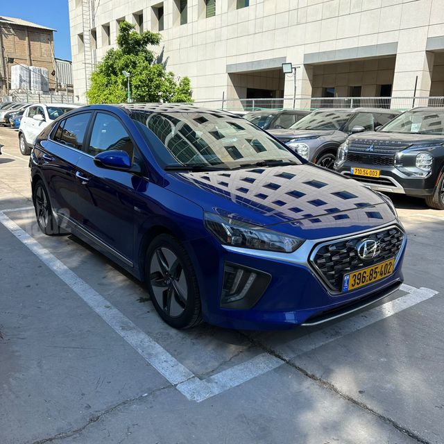 יונדאי איוניק