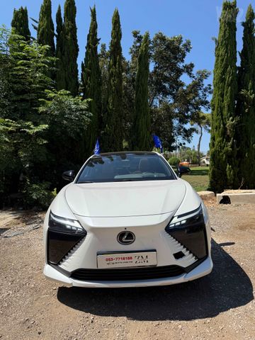 מודעת רכב לקסוס RZ