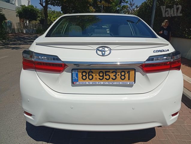 מודעת רכב טויוטה קורולה 2