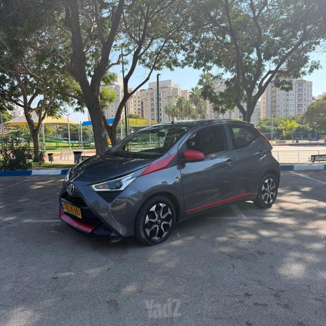 מודעת רכב טויוטה אייגו
