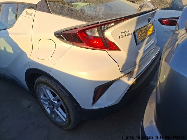 טויוטה C-HR