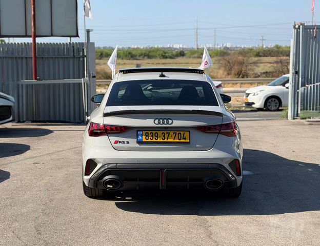אאודי RS 3