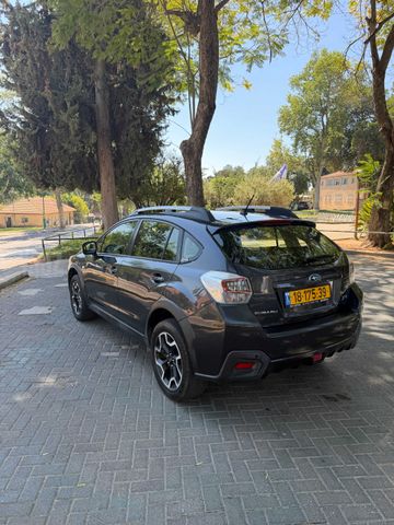 סובארו XV