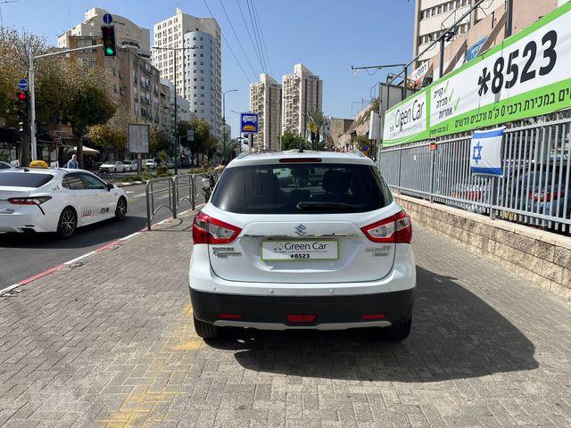 סוזוקי קרוסאובר