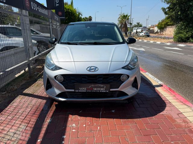 יונדאי i10