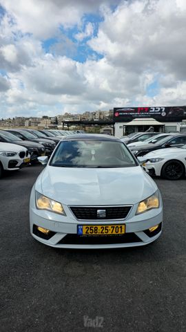 סיאט לאון