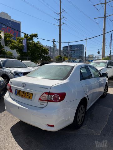 טויוטה קורולה