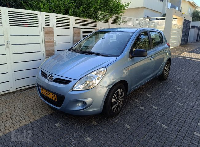 מודעת רכב יונדאי i20 2