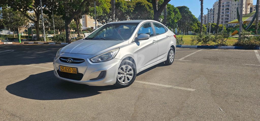 יונדאי אקסנט i25