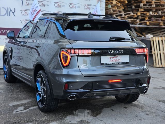 לינק אנד קו 01