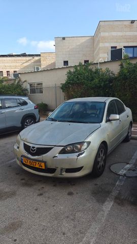 מודעת רכב מאזדה 3