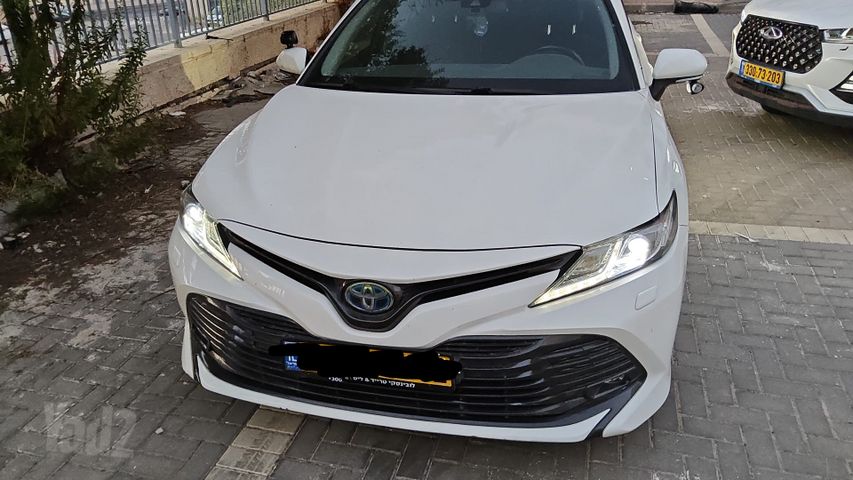 טויוטה קאמרי