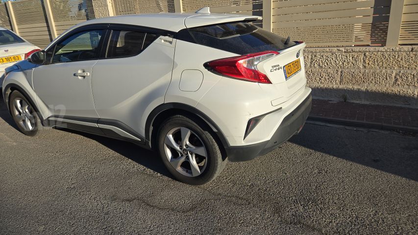 טויוטה C-HR