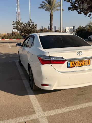 מודעת רכב טויוטה קורולה