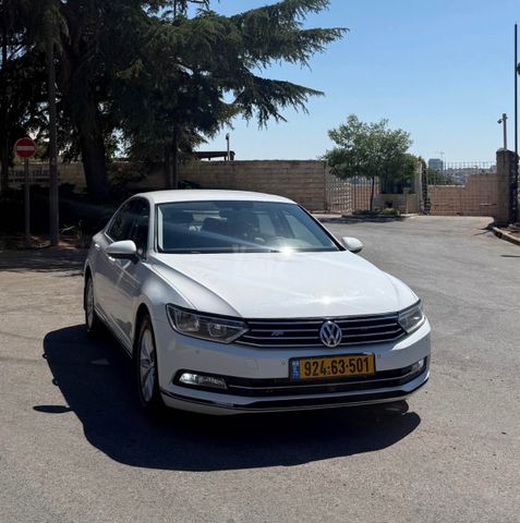 פולקסווגן פאסאט