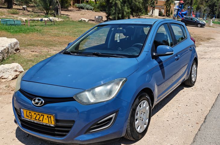 יונדאי i20