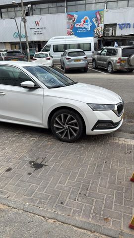 סקודה אוקטביה