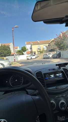 יונדאי i10