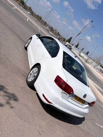 פולקסווגן ג'טה