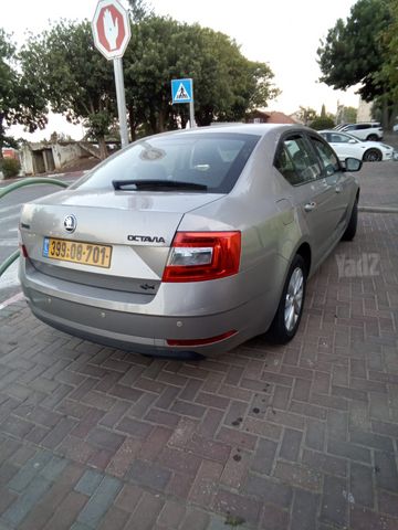 סקודה אוקטביה 